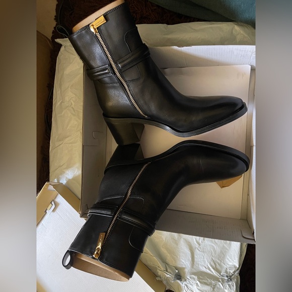 Michael Kors Mindy Leather Ankle Black Heeled Boots with Gold Hardware - Picture 4 of 8